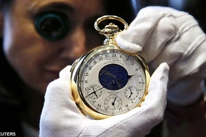 Chiếc đồng hồ kỳ công nhất thế giới có giá… 341 tỉ đồng