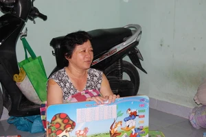 Xông vào nhà khống chế người cướp tiền táo bạo