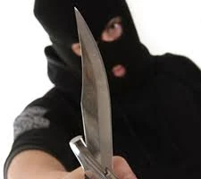 Cướp tiền táo tợn giữa ban ngày