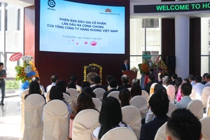 Vietnam Airlines IPO thu về hơn 1.000 tỉ đồng