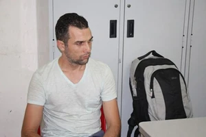 Tuyệt chiêu Tây ba lô: Thẻ ATM giả rút cả vali tiền