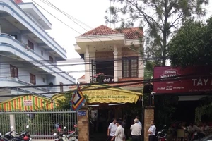 Nguyên giám đốc Công ty Lương thực Vĩnh Long tự tử trong nhà tạm giam