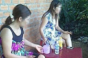 Hớt tóc kích dục, đi 'tua' tới Z trong rẫy cà phê