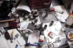 Phá đường dây làm bằng giả, thu gần 6 nghìn con dấu