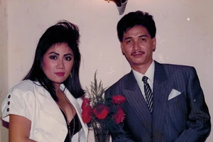 Nguyễn Hưng lần đầu khoe ảnh tình cảm cùng vợ