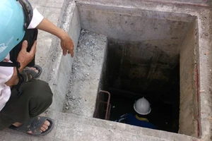 Kỷ luật 6 cán bộ, công nhân vụ người khiếm thị lọt cống 