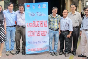40 năm thắp sáng tinh thần đại học