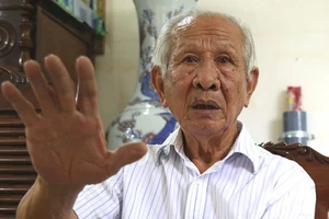 ​Nhập vàng và xuất gạo