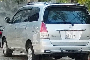 Người đàn bà bị bắt cóc vì khoe có cục đồng đen gần 4kg