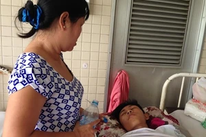 TP.HCM: Một học sinh bị đâm thấu bụng