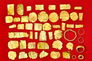 Đồng Tháp Mười - câu chuyện từ lòng đất - ​Kỳ 3: Kho cổ vật quý