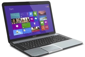 15 tuổi táo tợn xông vào nhà cướp laptop của bé gái