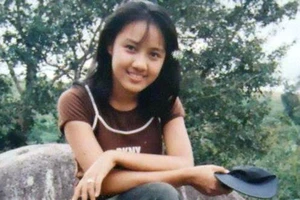 Giật mình với hình ảnh BTV Hoài Anh thời “hai lúa“