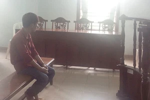 “Yêu” bạn gái nhí có bầu rồi bỏ, bị phạt 3 năm tù 