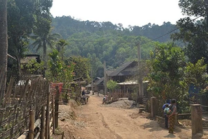 Bàng hoàng phát hiện 4 người trong một nhà nằm chết bí ẩn