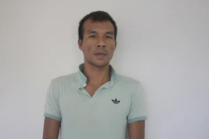 Đi học nghề thầy bói lại đâm thủng ruột nhân viên xe buýt