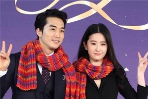 Choáng với gia thế và tài sản siêu 'khủng' của Lưu Diệc Phi