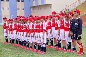 30 cầu thủ nhí đua tài tìm cơ hội đi Nhật