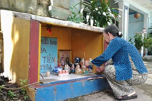 Dân lập miếu thờ người chiến sĩ công an