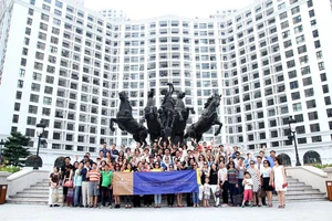 Bất động sản: 'Phải thấy mới tin'