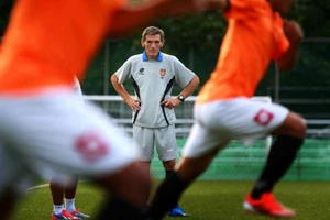 'Phù thủy' Avramovic trở lại Singapore hay sang Malaysia?