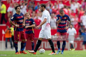 Barca thua đối thủ dưới cơ Sevilla 1-2 