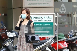 Khánh Ly đi khám thai, Thúy Vi phát ngôn sốc