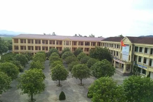 Đục két lấy hơn 200 triệu đồng tiền học phí của nhà trường