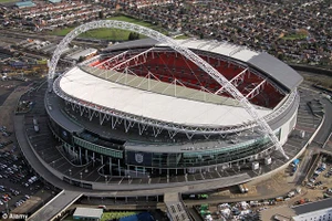 Giao hữu Anh - Pháp vẫn diễn ra tại sân Wembley