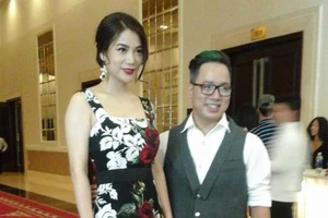 Thợ may, công nhân thi đấu với nhà thiết kế