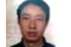 Khởi tố chàng rể ngoại quốc dùng dao truy sát gia đình vợ