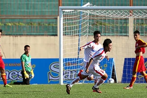 U-19: Lần trở về sân nhà đen đủi của HLV Hữu Đang