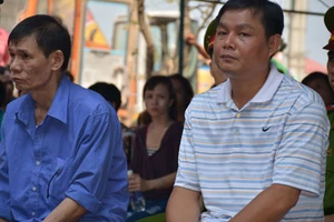 Giết người vì bị ép đầu xe