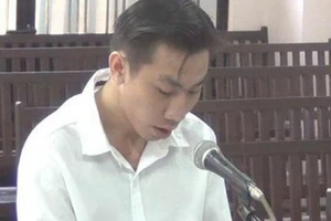 Đi chúc tết hóa thành cướp giật: Tòa tiếp tục hoãn xử