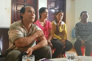 Sự thực vụ bé gái bị bắt cóc, trói chân trong nghĩa địa