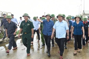 Thủ tướng hủy hết lịch họp trực tiếp thị sát lũ 