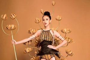 Hà Thu 'ẵm' tiếp 2 huy chương vàng tại Miss Earth 2017
