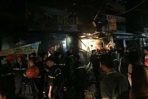 Cháy chợ trong đêm ở Kiên Giang, 3 bà cháu thiệt mạng