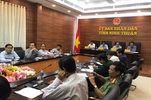 Sáng mai gió giật cấp 15 ven biển Phan Rang 