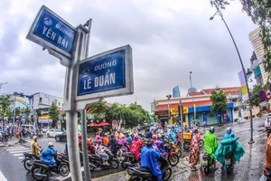 Điều tiết giao thông cho các đoàn xe lãnh đạo dự APEC