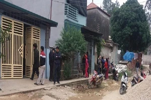 Tìm thấy thi thể bé 20 ngày tuổi bị bắt cóc ở bãi rác