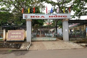 Phụ huynh tát, đánh giáo viên vì không cho đón con sớm