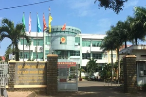 Khiển trách một tỉnh ủy viên và một chủ tịch huyện ở Đắk Lắk