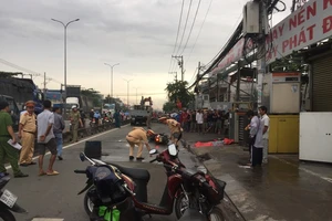 Nam thanh niên chết thảm dưới bánh xe tải ở Bình Tân