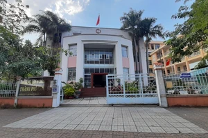 Cựu chủ tịch MTTQVN Cần Thơ nộp hơn 800 triệu tiền sai phạm