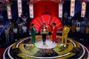 Cô gái mất 9 chiếc răng ẵm 100 triệu đồng Thách thức danh hài