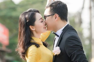 Sao Việt tuần qua: Á hậu Hoàng Oanh, Tấn Bo, BTV Thu Hà