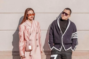 Ông bầu Vũ Khắc Tiệp và sao Việt cách ly COVID-19