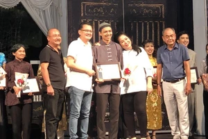 Giông Tố và nước mắt ở sân khấu kịch Hồng Vân