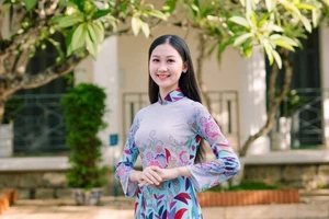 Quế Anh - Á khôi Huế được đặc cách vào Hoa hậu Việt Nam 